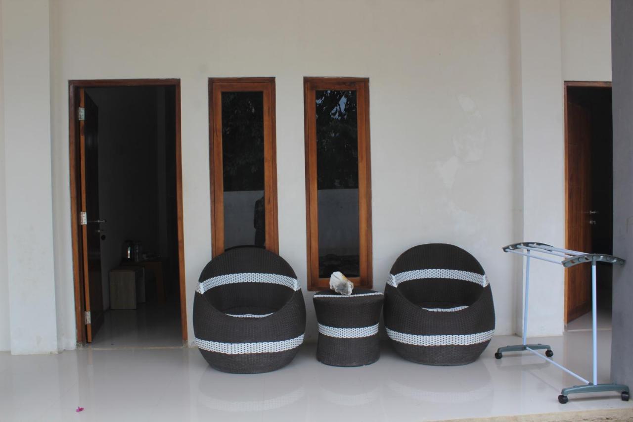 Wl Guesthouse Labuan Bajo Esterno foto