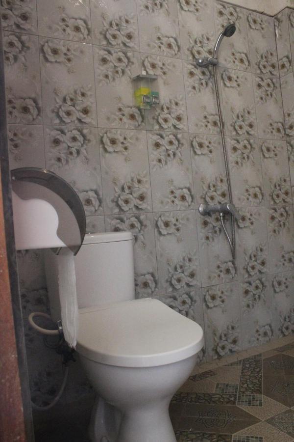 Wl Guesthouse Labuan Bajo Esterno foto