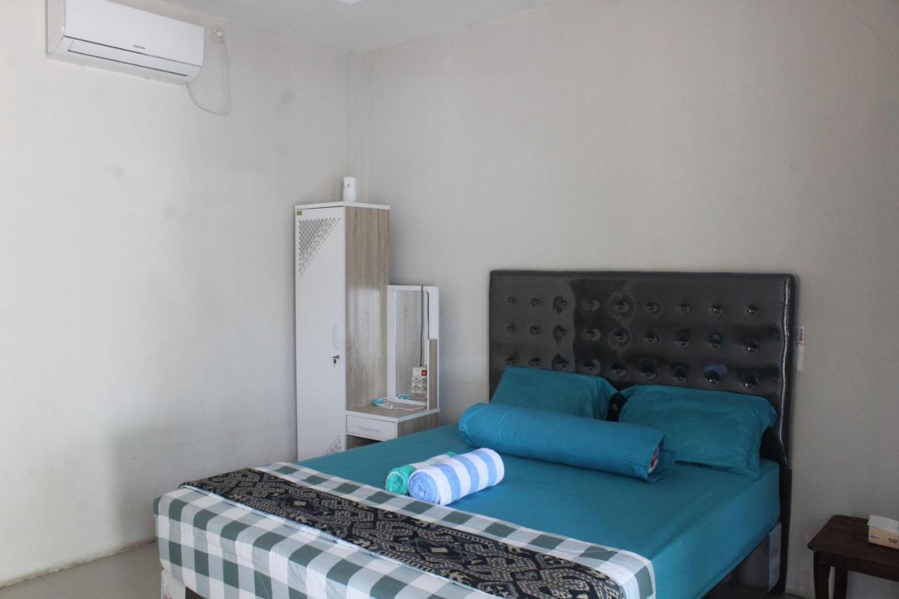 Wl Guesthouse Labuan Bajo Esterno foto